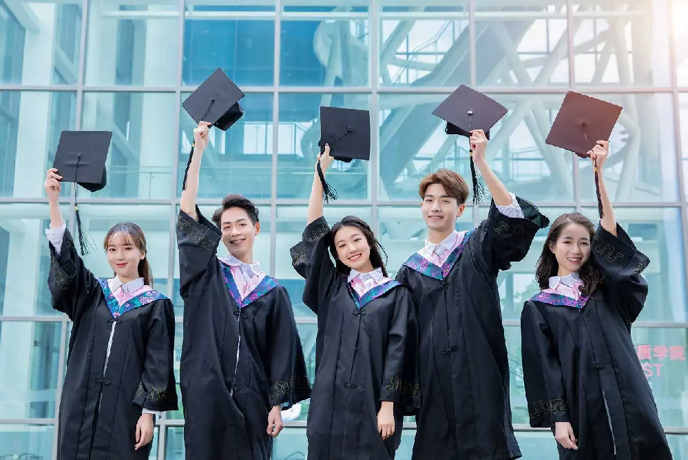 成人中專升本科需要多久? 成人中專升本科需要多久?